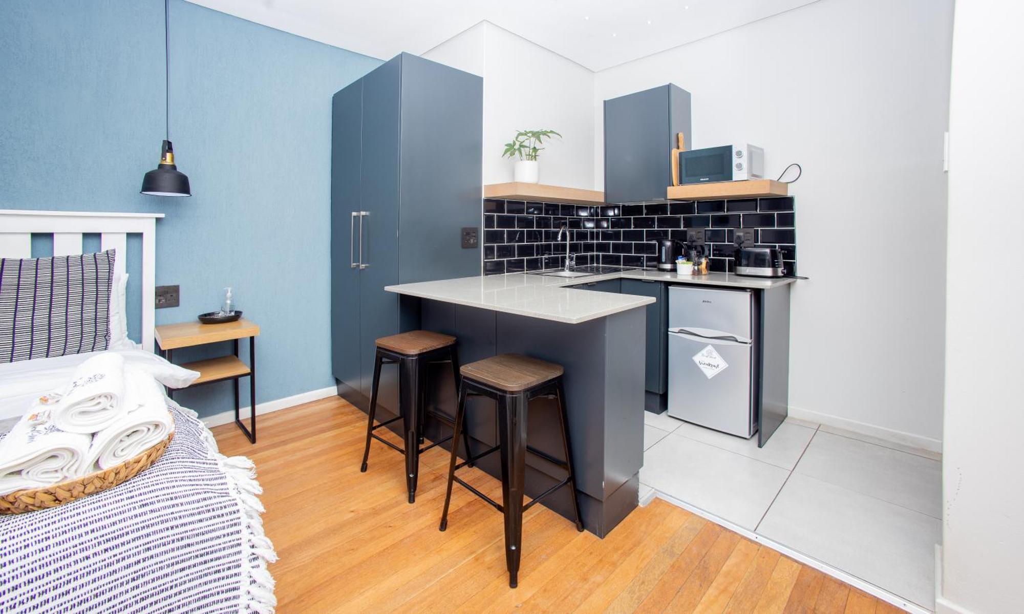Coral Wood Self Catering Suites And B&B East London Εξωτερικό φωτογραφία