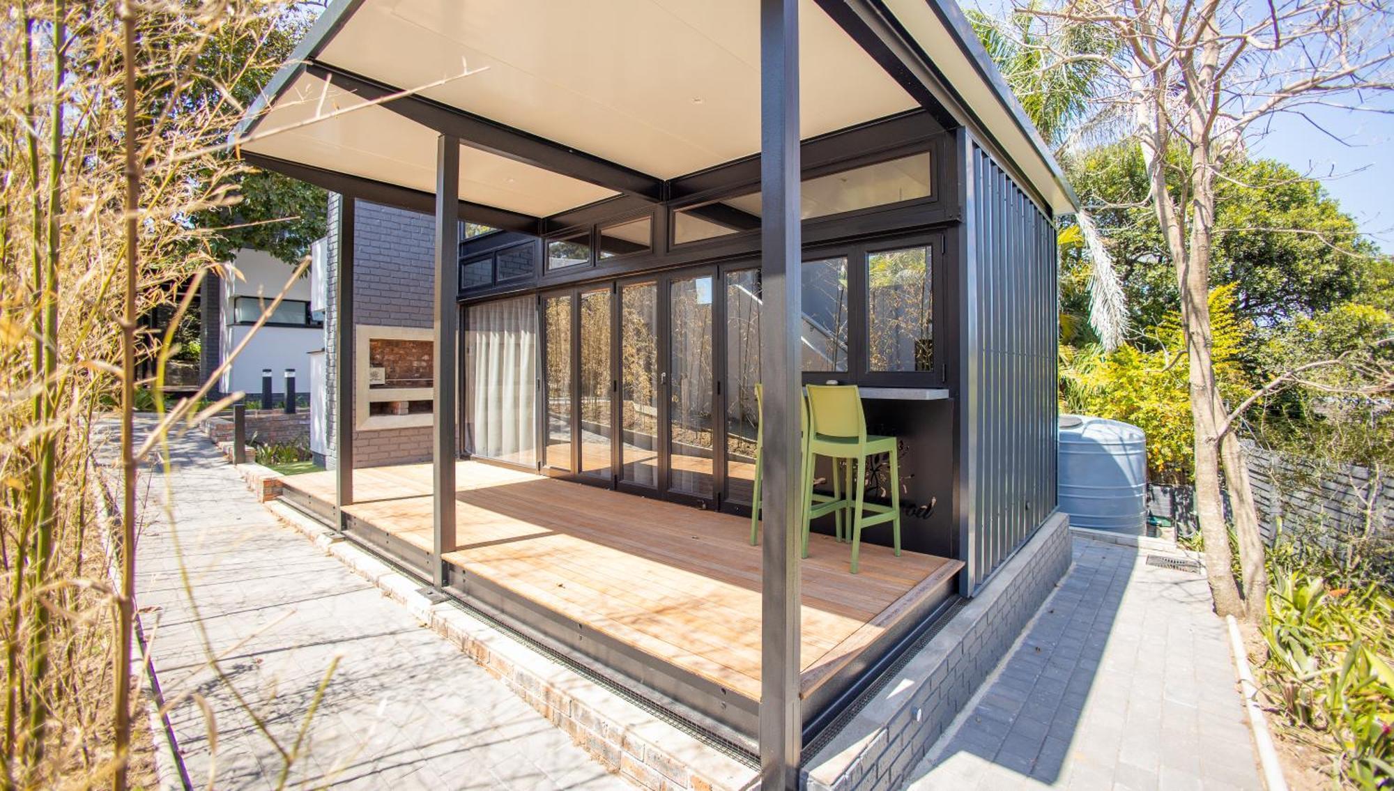 Coral Wood Self Catering Suites And B&B East London Εξωτερικό φωτογραφία